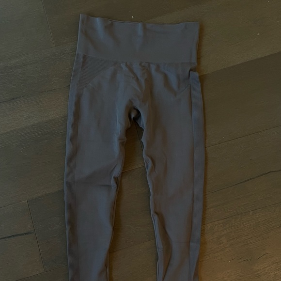 Set Active Leggings - Picture 2 of 4